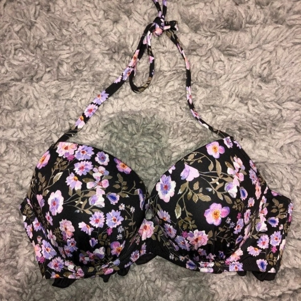 H&M 38C push Up bikini top